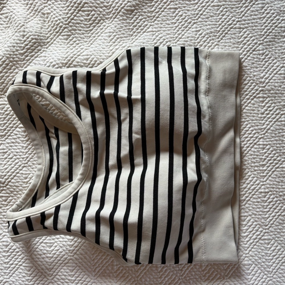 ZYIA Black and off White Striped Sports Bra